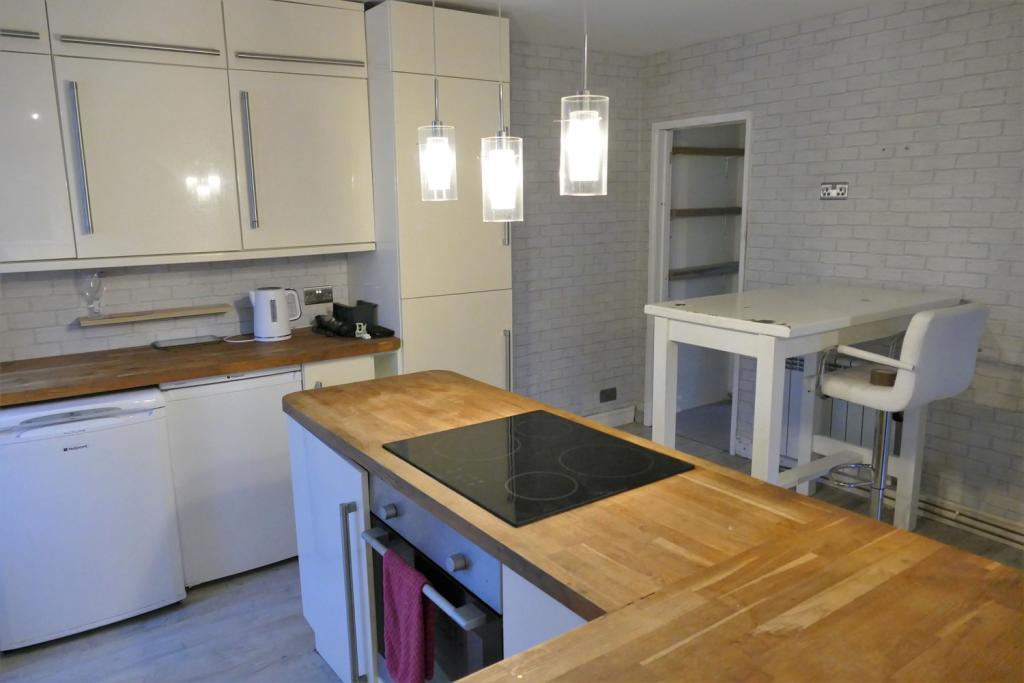 4 bedroom bungalow for sale in Heathwood Grove, Paddington, Warrington, WA1