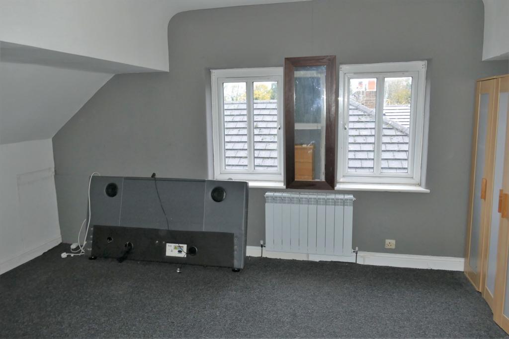 4 bedroom bungalow for sale in Heathwood Grove, Paddington, Warrington, WA1