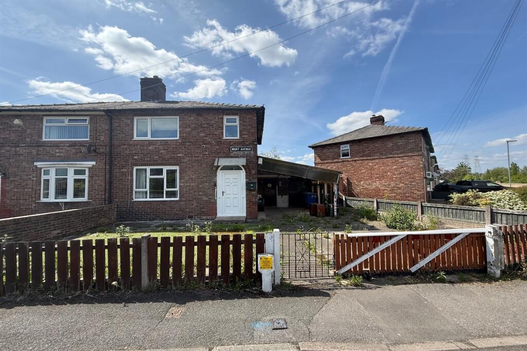 Main image of property: Mort Avenue, Latchford, Warrington, WA4 1SZ