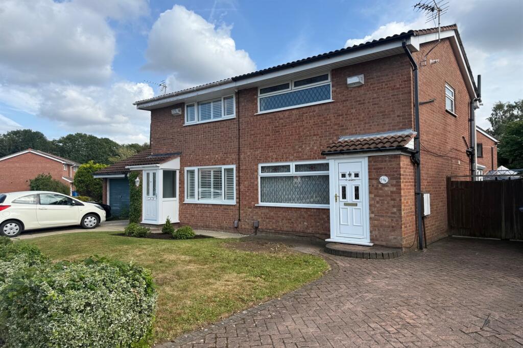 Main image of property: Mansfield Close, Birchwood, WA3  6RN