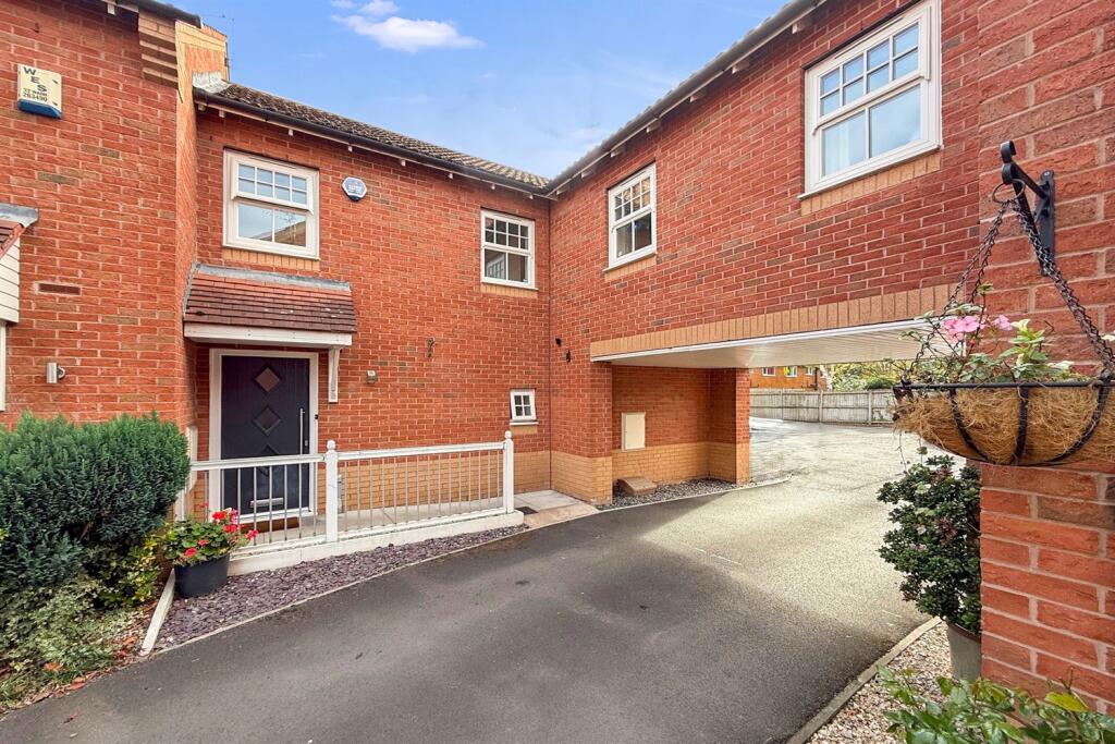 Main image of property: Greyfriars Close, Fearnhead, WA2  0WS