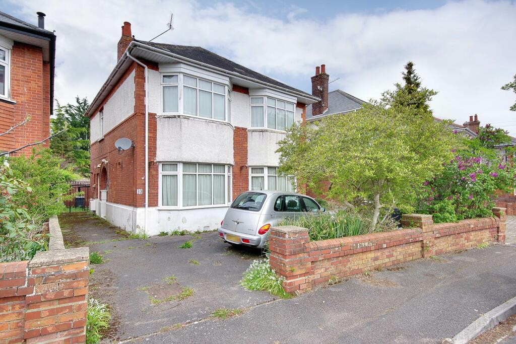 4 bedroom detached house for sale in Talbot Park , Modernisation