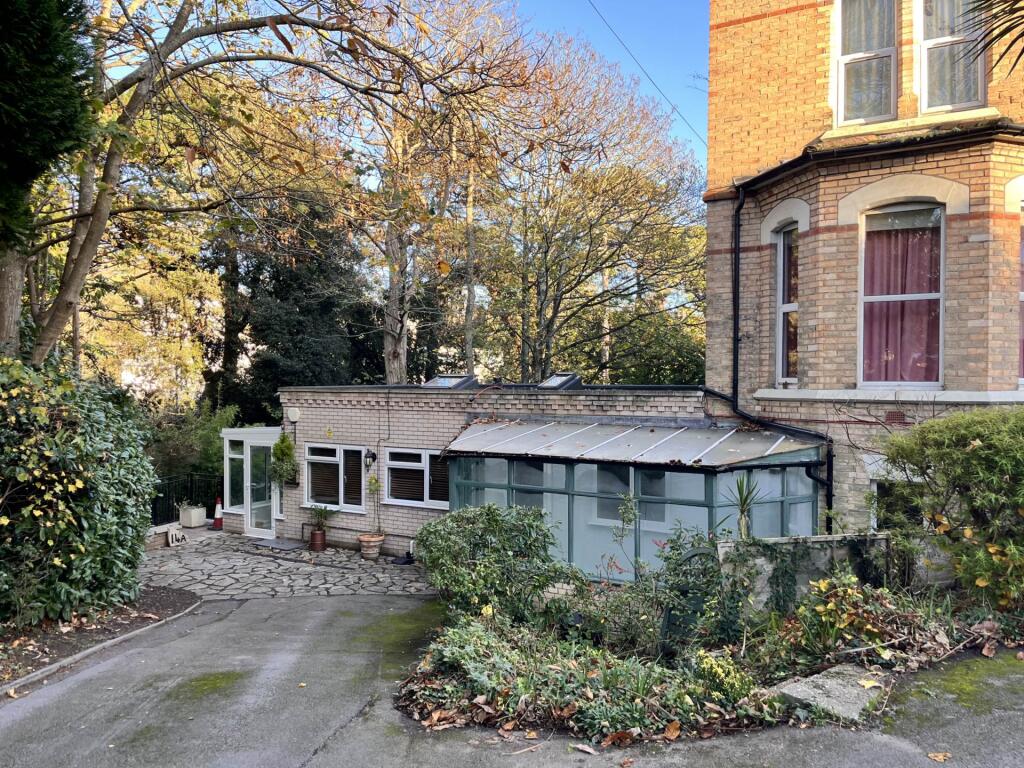 Main image of property: Central Bournemouth * Close To Pleasure Gardens*