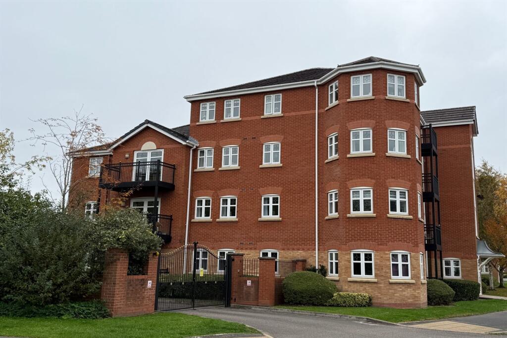 Main image of property: Washington Drive, Great Sankey, WA5 8WZ