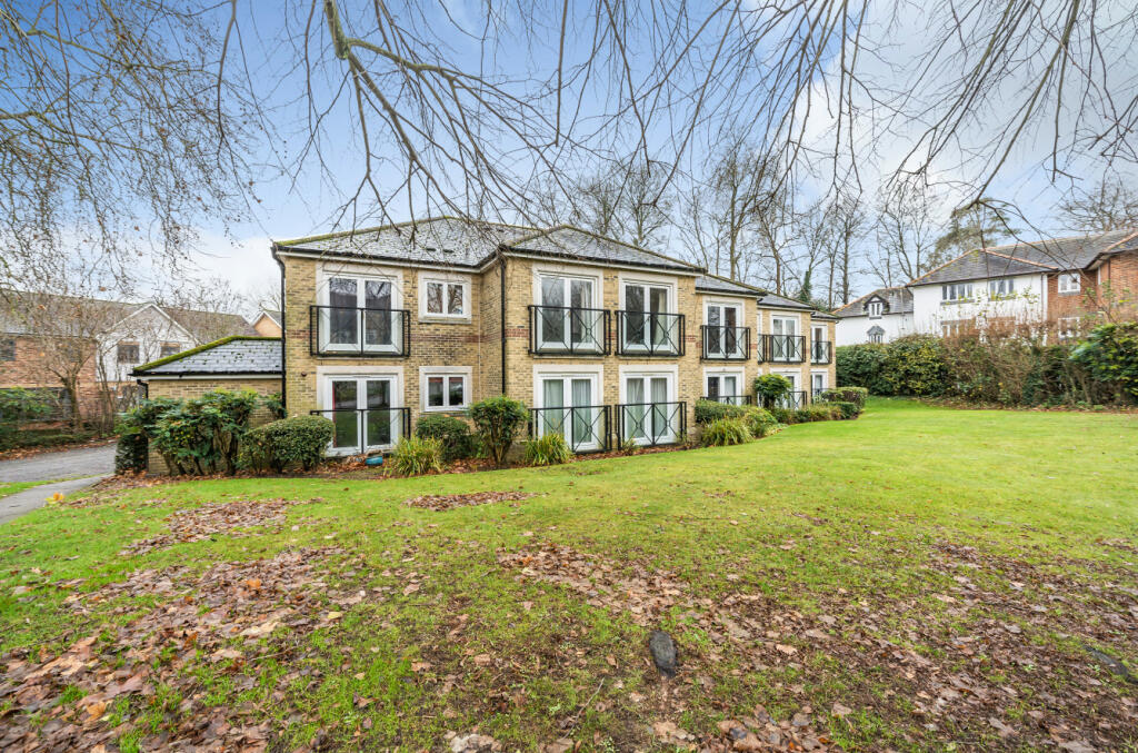 2 bedroom apartment for sale in Priory Court, Apton Road,