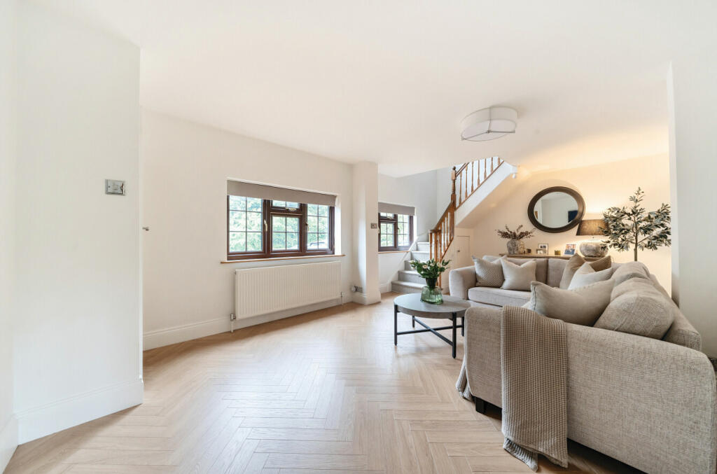 Additional property image - Tilekiln Green, Great Hallingbury, Essex, CM22