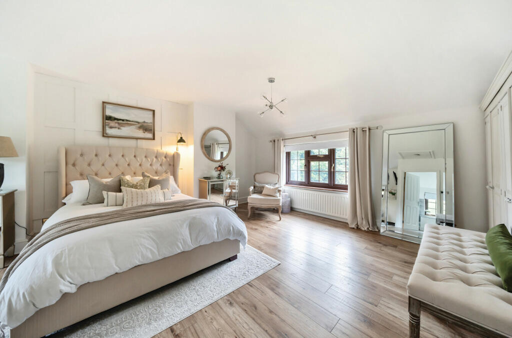 Additional property image - Tilekiln Green, Great Hallingbury, Essex, CM22