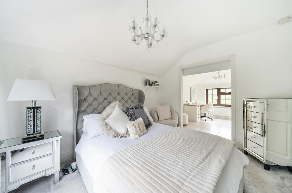Additional property image - Tilekiln Green, Great Hallingbury, Essex, CM22