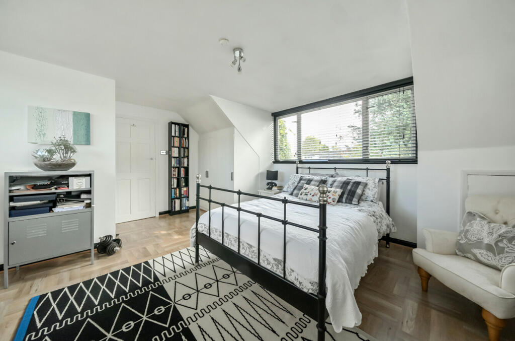 Additional property image - Pynchon Paddocks, Little Hallingbury, Bishop's Stortford, Essex, CM22