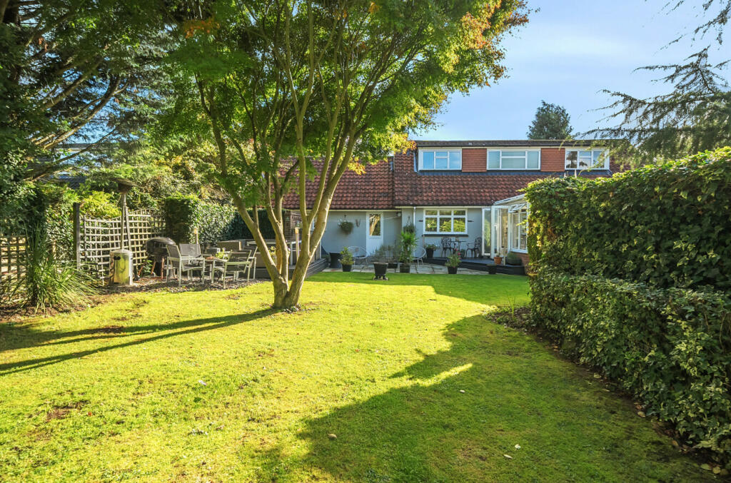 Additional property image - Pynchon Paddocks, Little Hallingbury, Bishop's Stortford, Essex, CM22