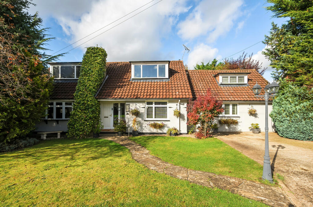 Additional property image - Pynchon Paddocks, Little Hallingbury, Bishop's Stortford, Essex, CM22