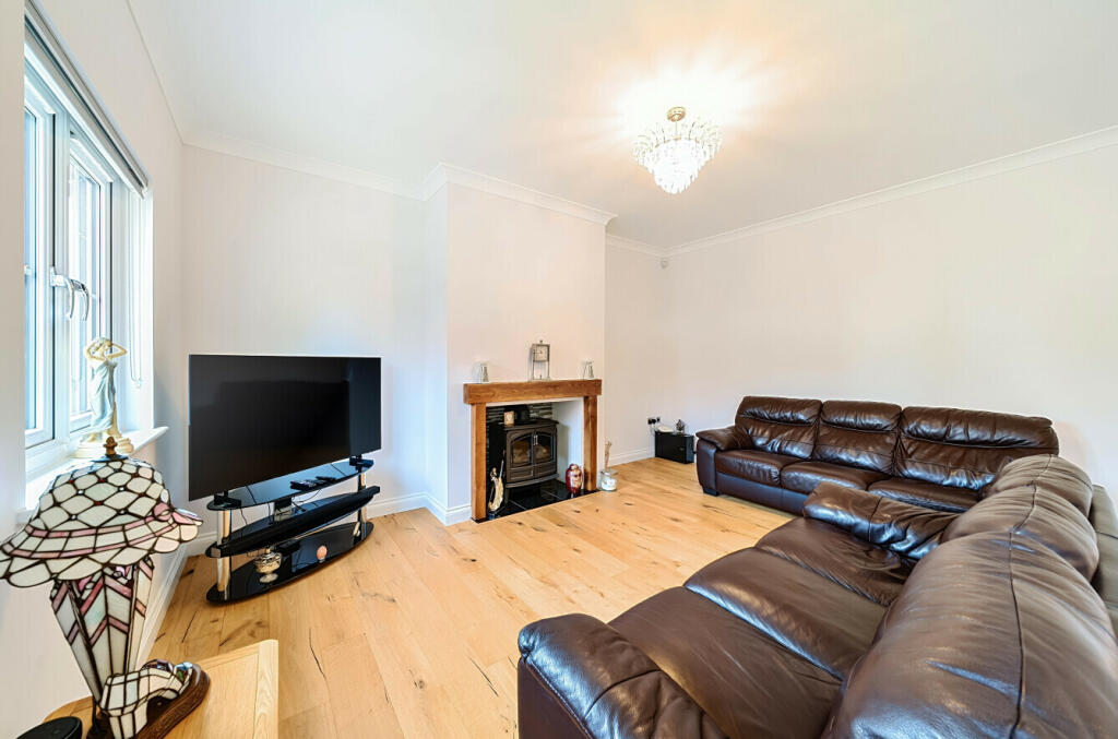 Additional property image - Tilekiln Green, Great Hallingbury, Bishop's Stortford, Essex, CM22