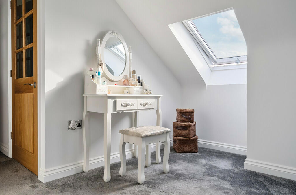 Additional property image - Tilekiln Green, Great Hallingbury, Bishop's Stortford, Essex, CM22