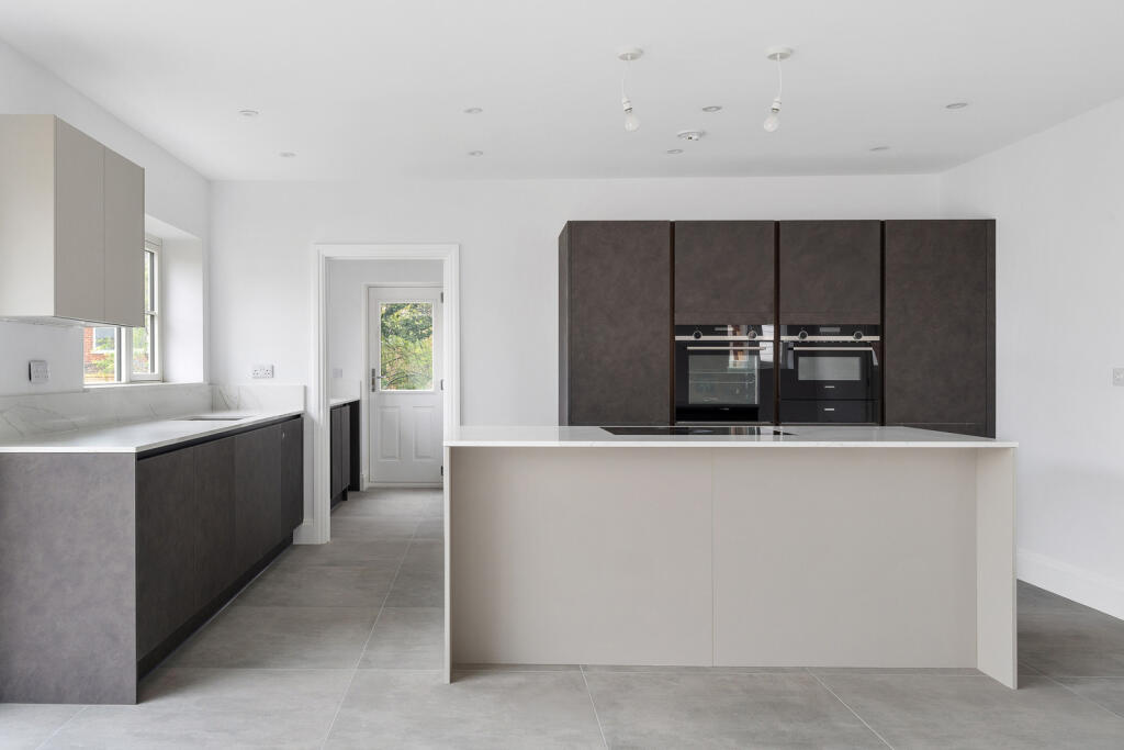 Additional property image - Hammond Road, Hatfield Broad Oak, Bishop's Stortford, Essex, CM22