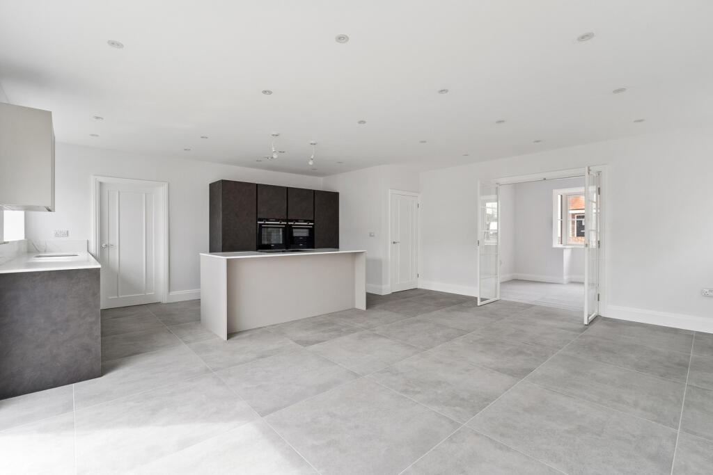 Additional property image - Hammond Road, Hatfield Broad Oak, Bishop's Stortford, Essex, CM22