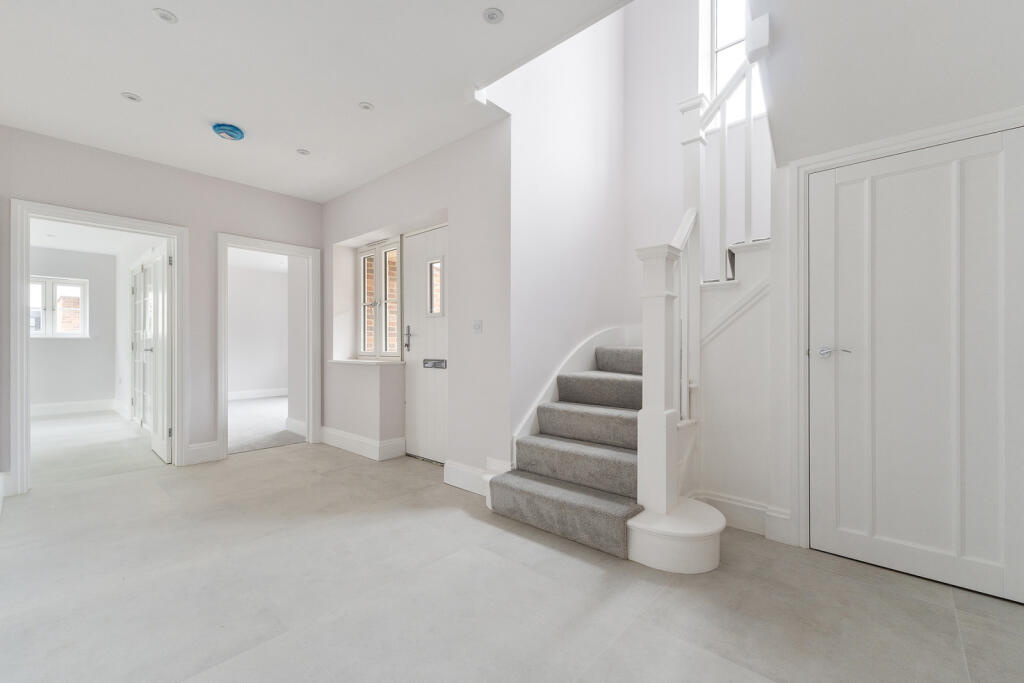 Additional property image - Hammond Road, Hatfield Broad Oak, Bishop's Stortford, Essex, CM22