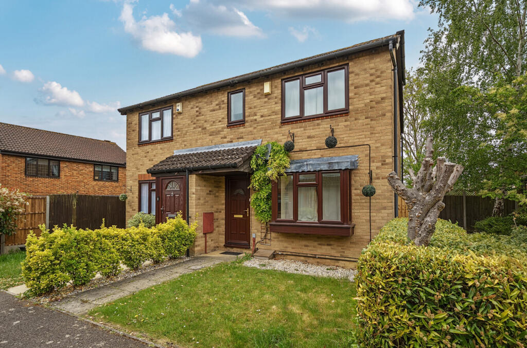 Main image of property: Blenheim Court, Bishops Stortford, Hertfordshire, CM23