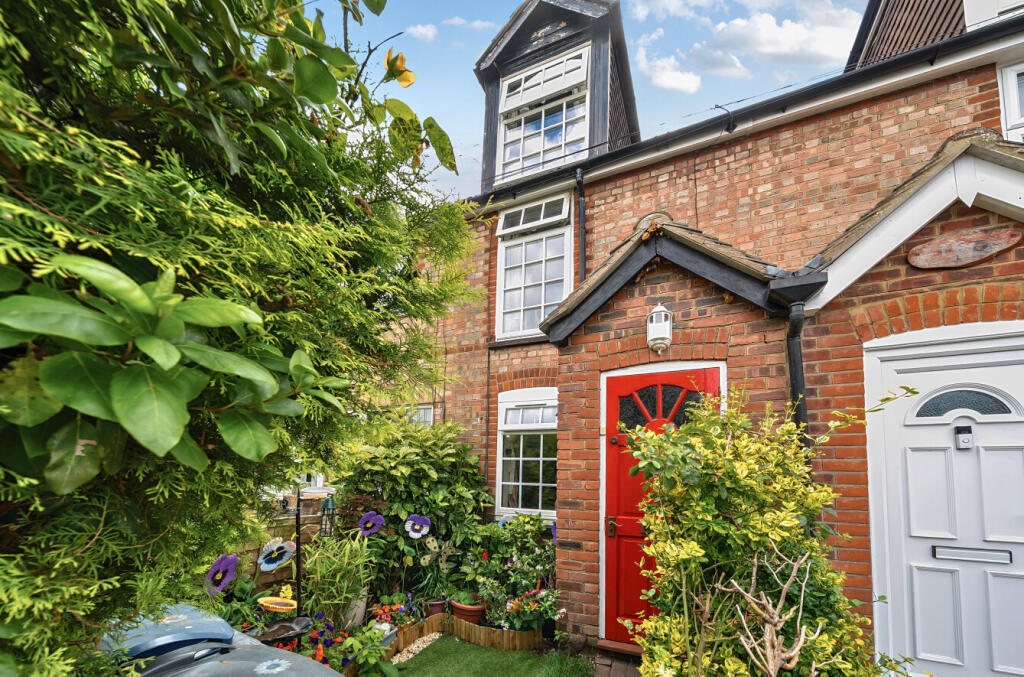 Main image of property: South Street, Bishop's Stortford, Hertfordshire, CM23