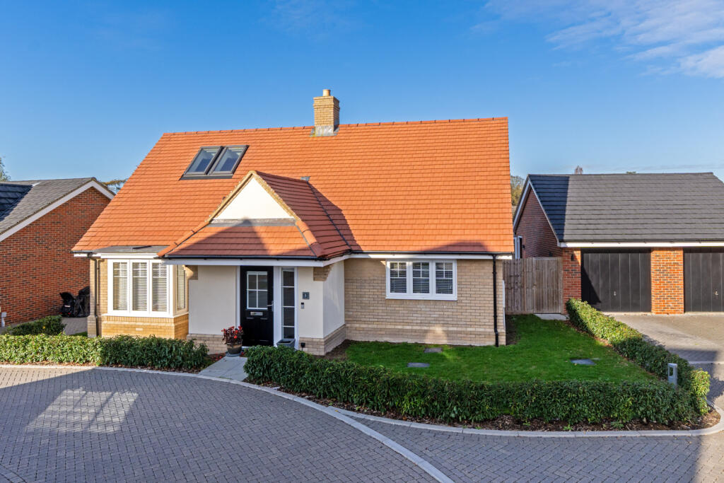 Main image of property: Vardon Drive, Bishop's Stortford, Hertfordshire, CM23