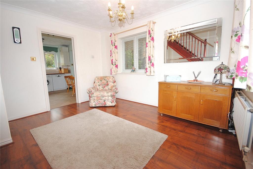 3 bedroom detached house for sale in Millers Close, Stortford