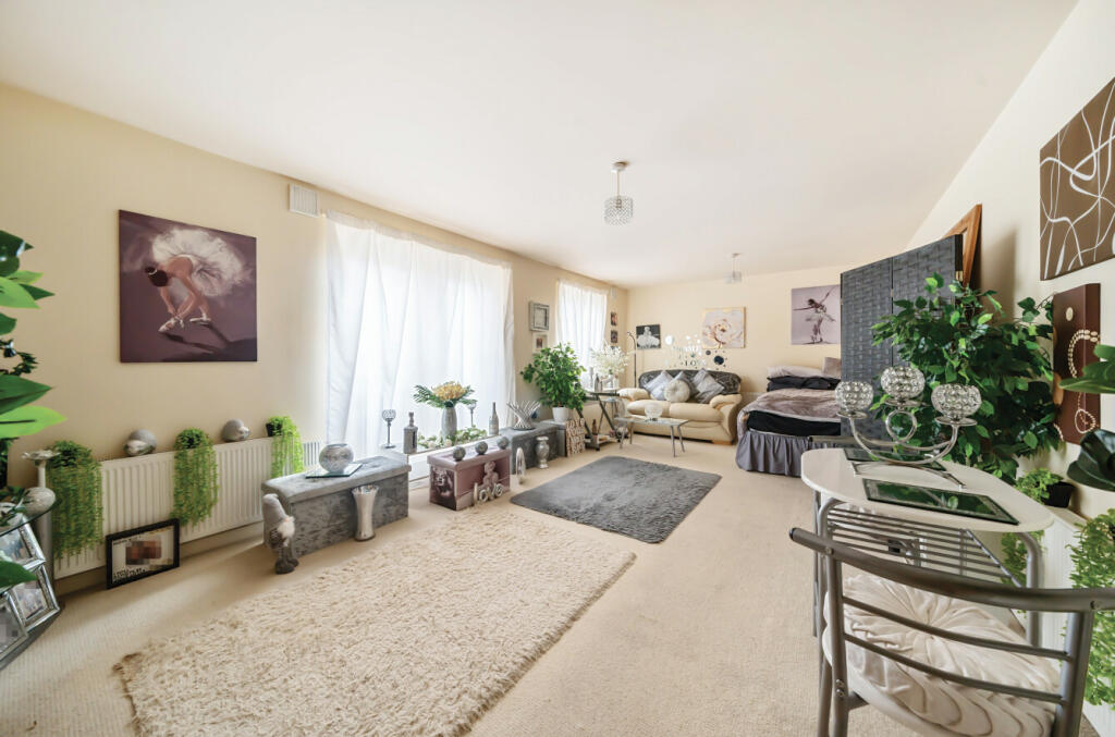 Additional property image - Fairfield Road, Braintree, Essex, CM7
