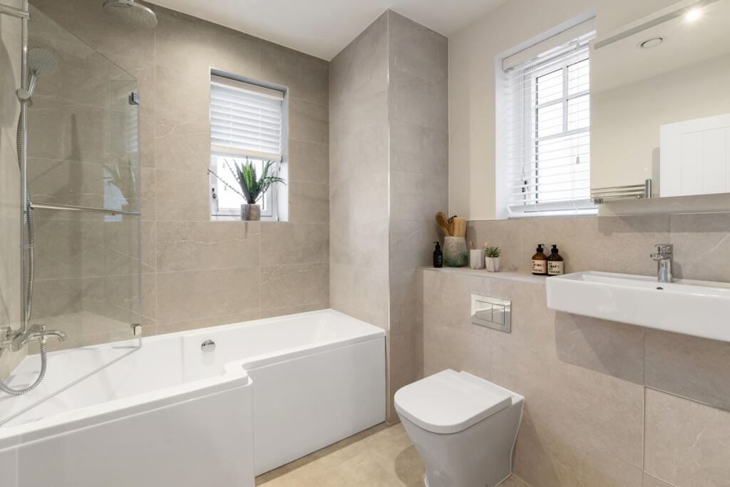 Additional property image - Brimstone Place, Little Dunmow, Essex, CM6