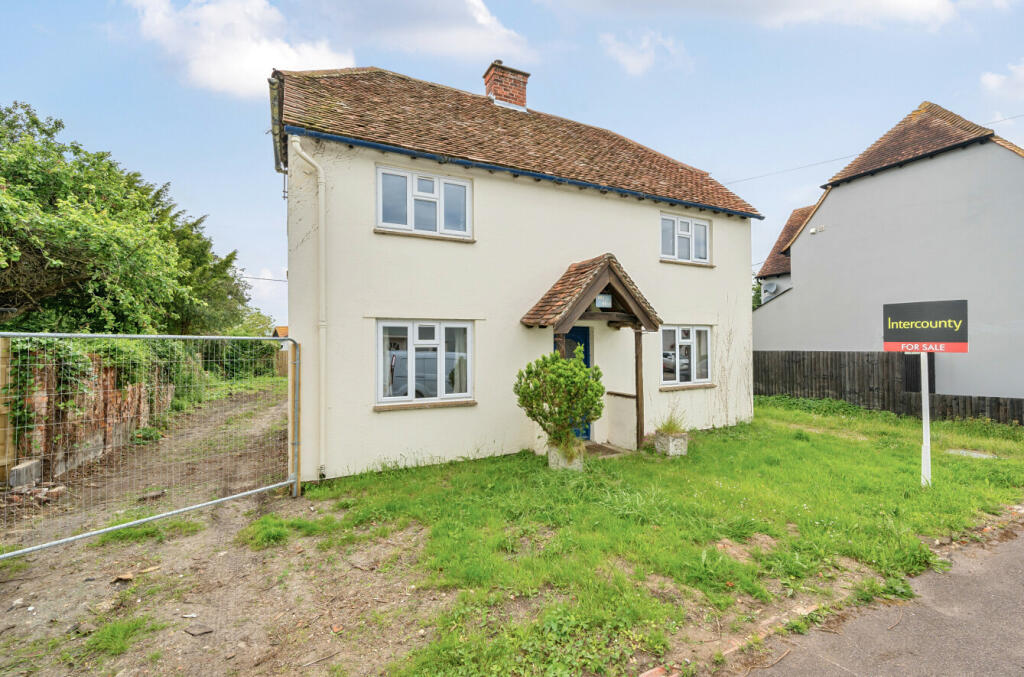 3 bedroom detached house for sale in Bran End, Stebbing, Dunmow, Essex, CM6