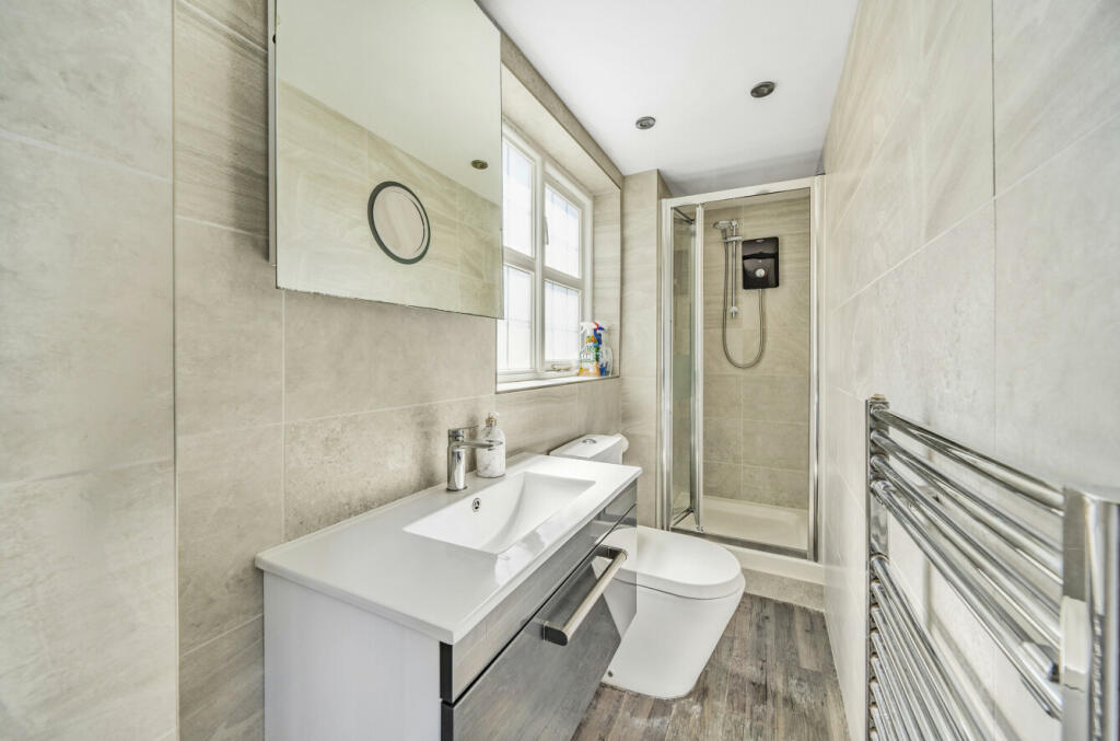 Additional property image - Stebbing Road, Felsted, Essex, CM6