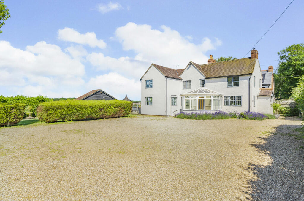 Additional property image - Stebbing Road, Felsted, Essex, CM6