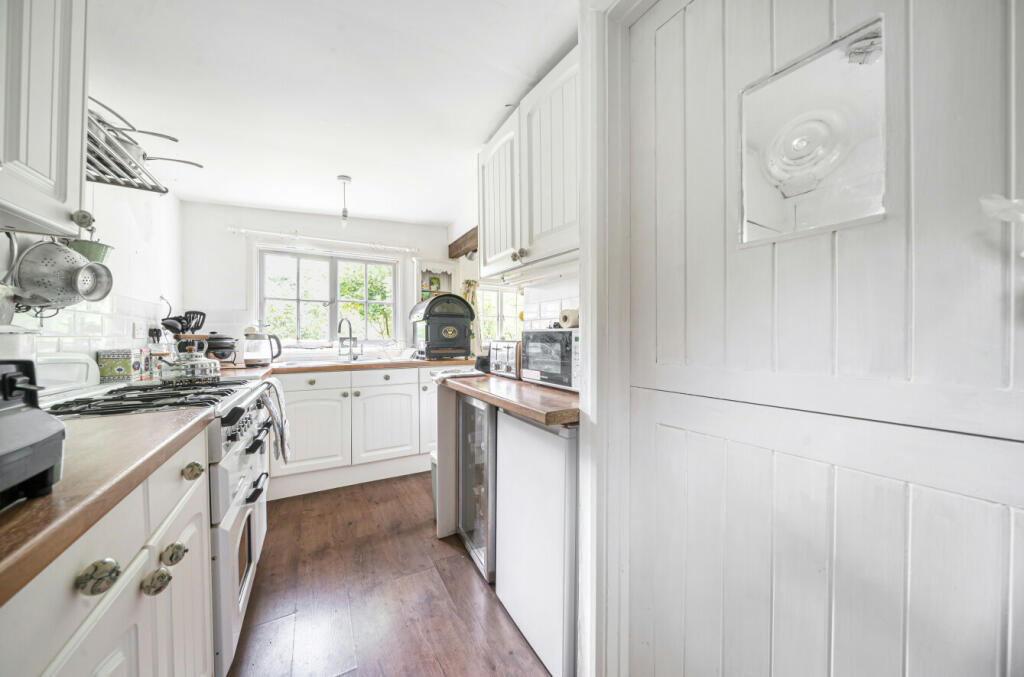 Additional property image - Cloghams Green, High Easter Road, Leaden Roding, Dunmow, CM6
