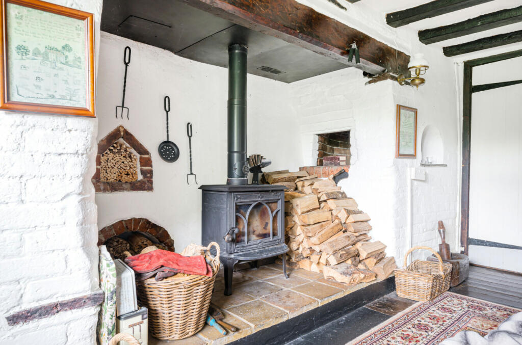 Additional property image - Cloghams Green, High Easter Road, Leaden Roding, Dunmow, CM6