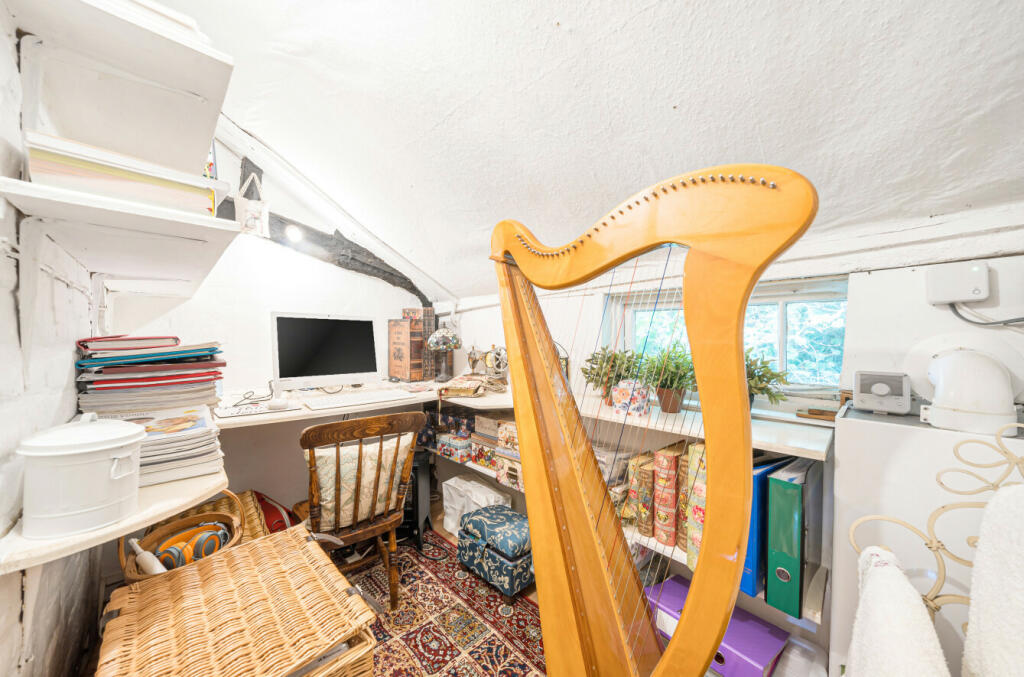 Additional property image - Cloghams Green, High Easter Road, Leaden Roding, Dunmow, CM6