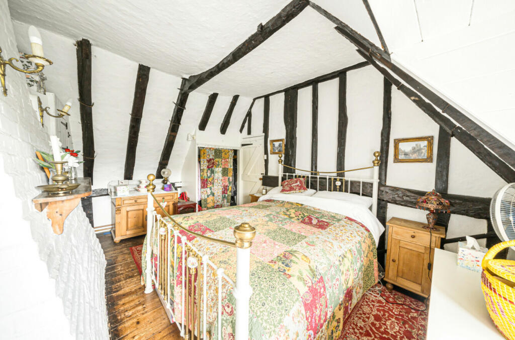 Additional property image - Cloghams Green, High Easter Road, Leaden Roding, Dunmow, CM6