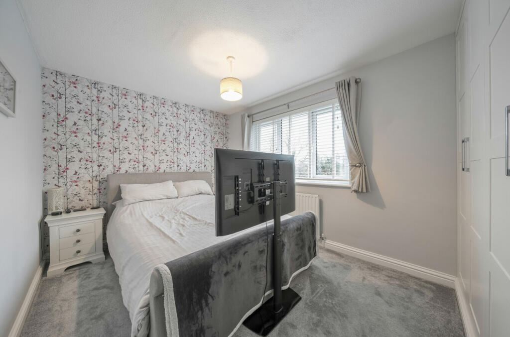Additional property image - Rayfield Close, Barnston, Dunmow, Essex, CM6