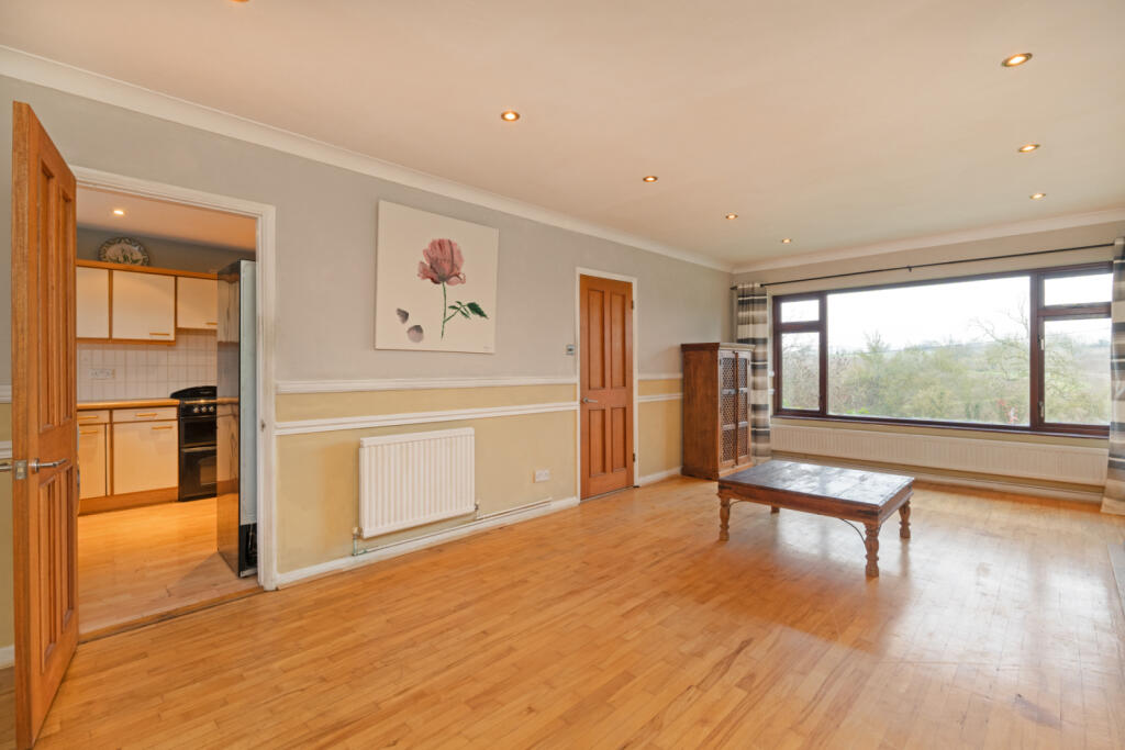 Additional property image - Radleys End, Duton Hill, Dunmow, Essex, CM6