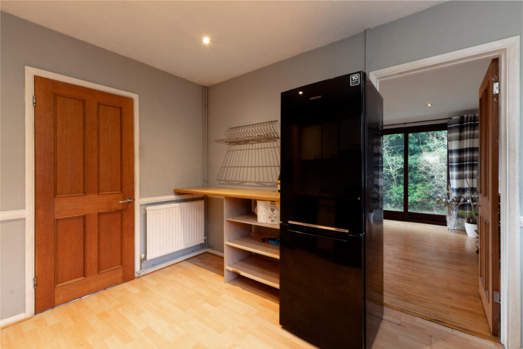 Additional property image - Radleys End, Duton Hill, Dunmow, Essex, CM6