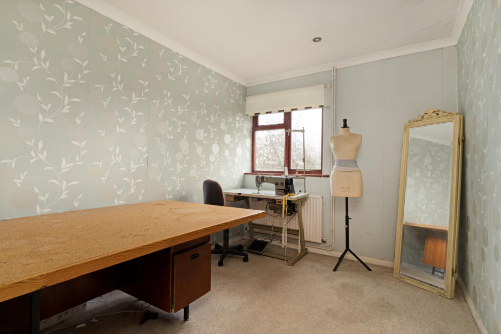 Additional property image - Radleys End, Duton Hill, Dunmow, Essex, CM6