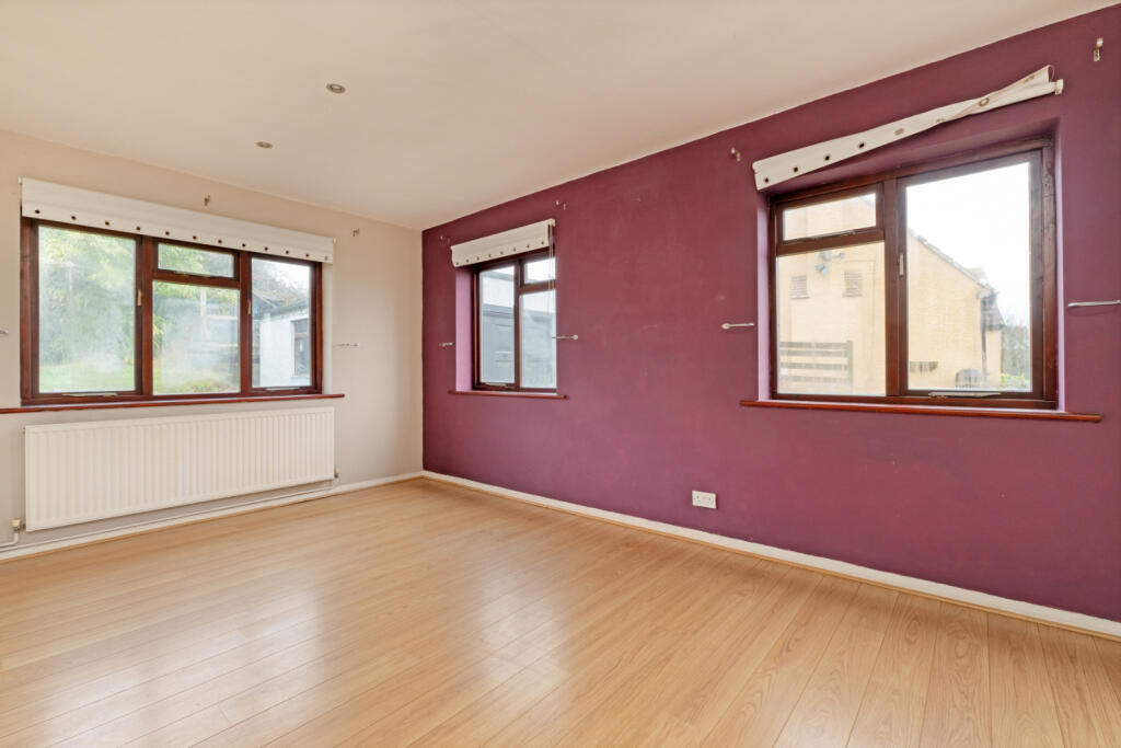 Additional property image - Radleys End, Duton Hill, Dunmow, Essex, CM6