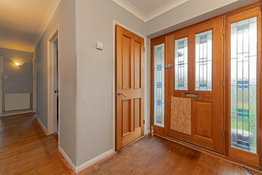 Additional property image - Radleys End, Duton Hill, Dunmow, Essex, CM6
