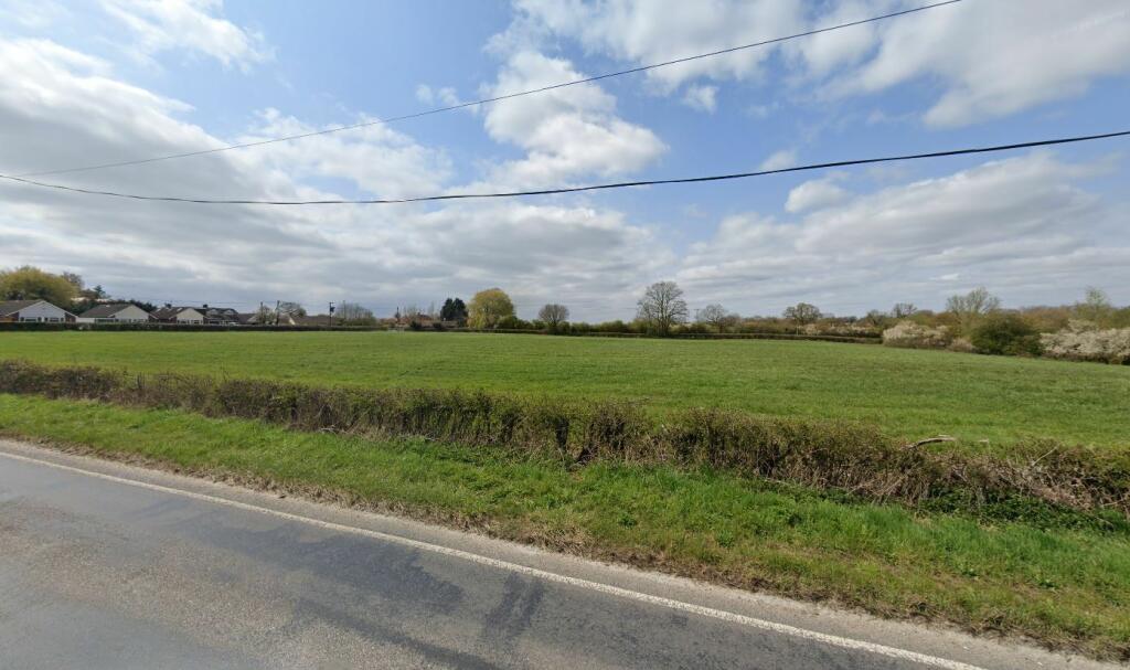 Additional property image - Mole Hill Green, Felsted, Dunmow, Essex, CM6