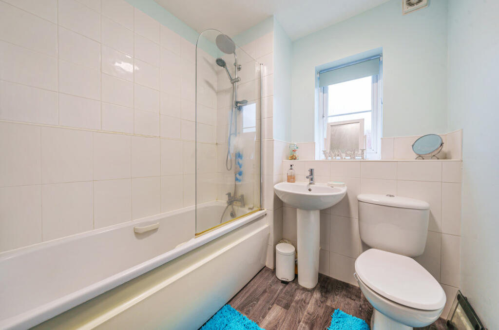 Additional property image - Haslers Lane, Dunmow, Essex, CM6