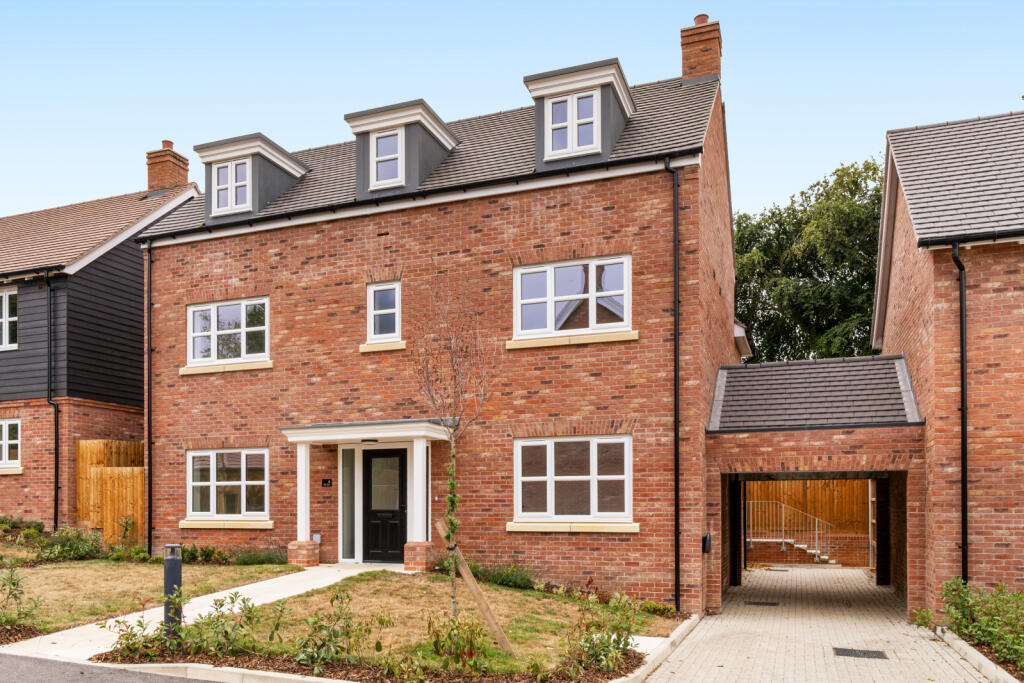 Main image of property: Tenterfields, Great Dunmow, Essex, CM6