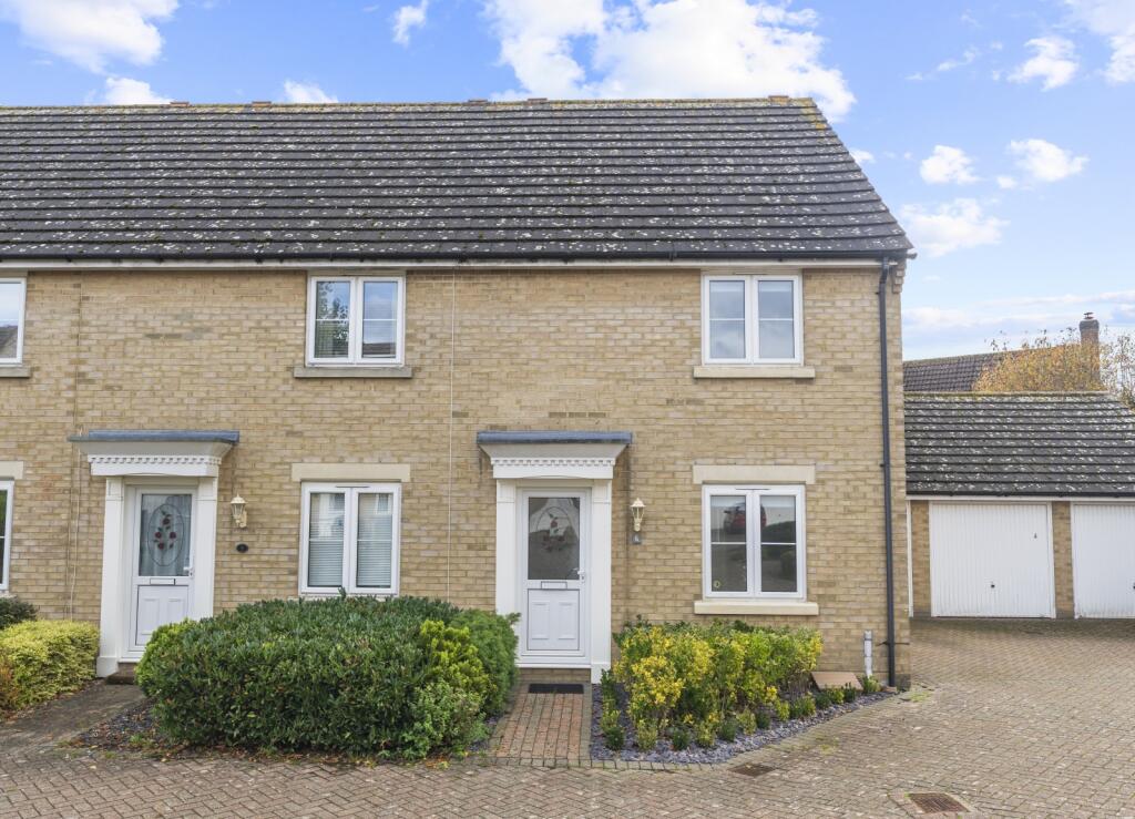 Main image of property: Juniper Court, Dunmow, Essex, CM6
