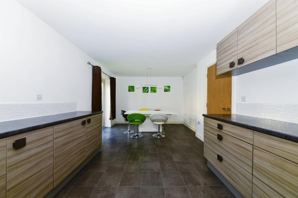 4 bedroom detached house for sale in Diamond Drive, Corby, NN17