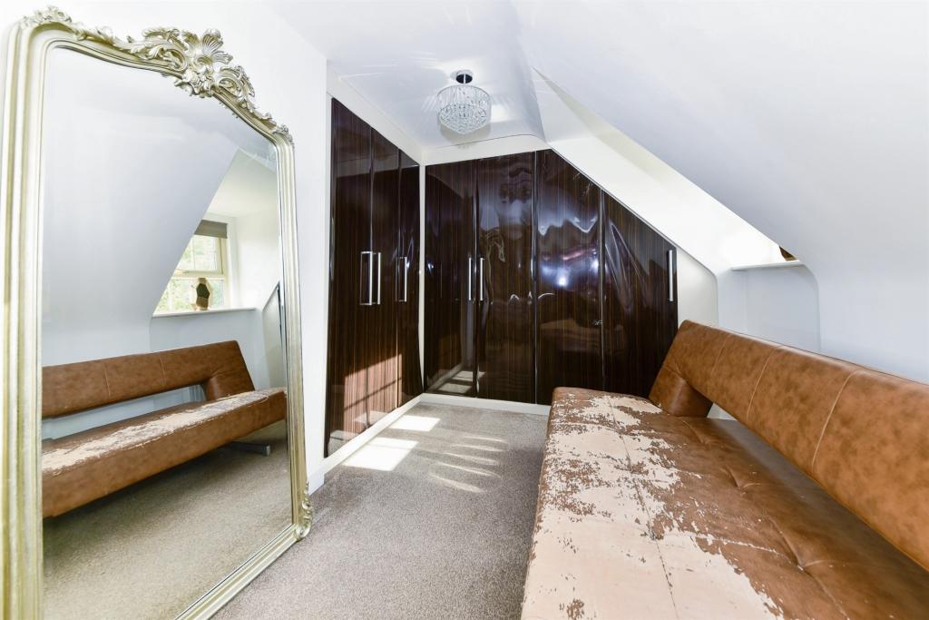 4 bedroom detached house for sale in Diamond Drive, Corby, NN17