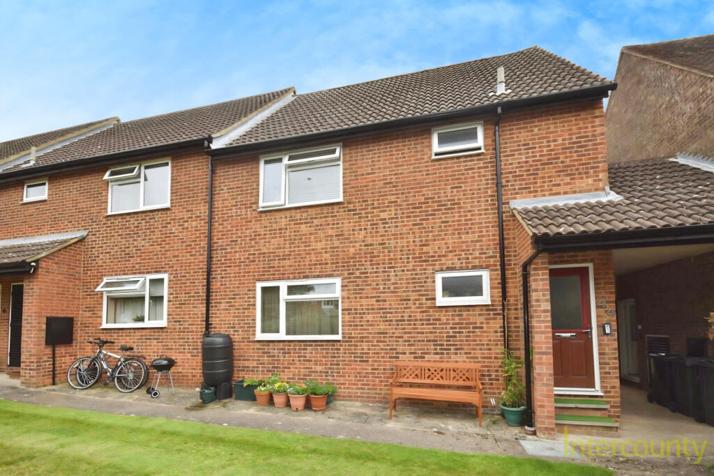 Main image of property: De Bohun Court, Saffron Walden, Essex, CB10