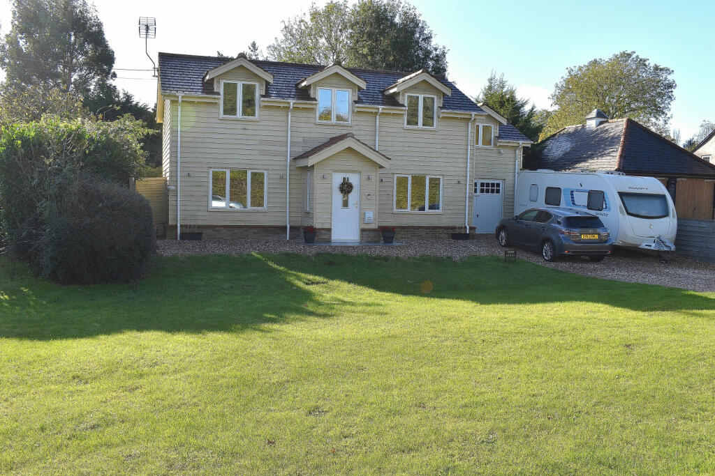 Additional property image - Bullocks Lane, Hope End Green, Great Canfield, Takeley, Essex, CM22