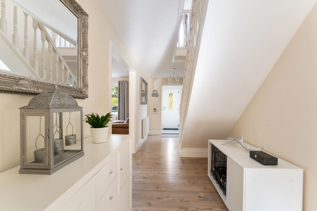 Additional property image - Bullocks Lane, Hope End Green, Great Canfield, Takeley, Essex, CM22