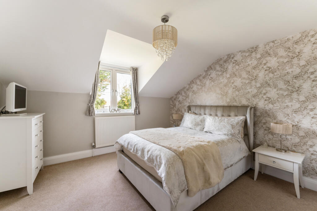 Additional property image - Bullocks Lane, Hope End Green, Great Canfield, Takeley, Essex, CM22