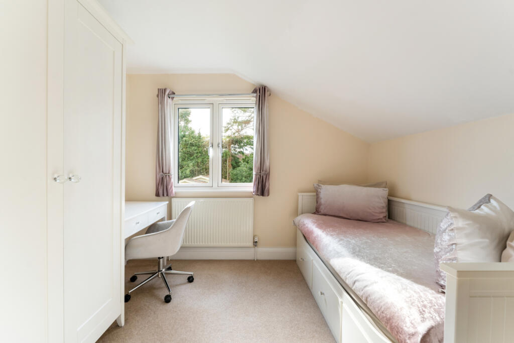 Additional property image - Bullocks Lane, Hope End Green, Great Canfield, Takeley, Essex, CM22